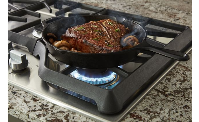 Maytag 36 in. Gas Cooktop in Stainless Steel with 5 Burners Including 18000-BTU Power Simmer Dual Stacked Burner 1